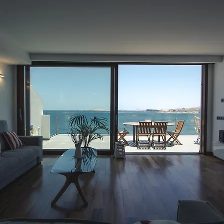 Views Avenue 아파트 멜레나라